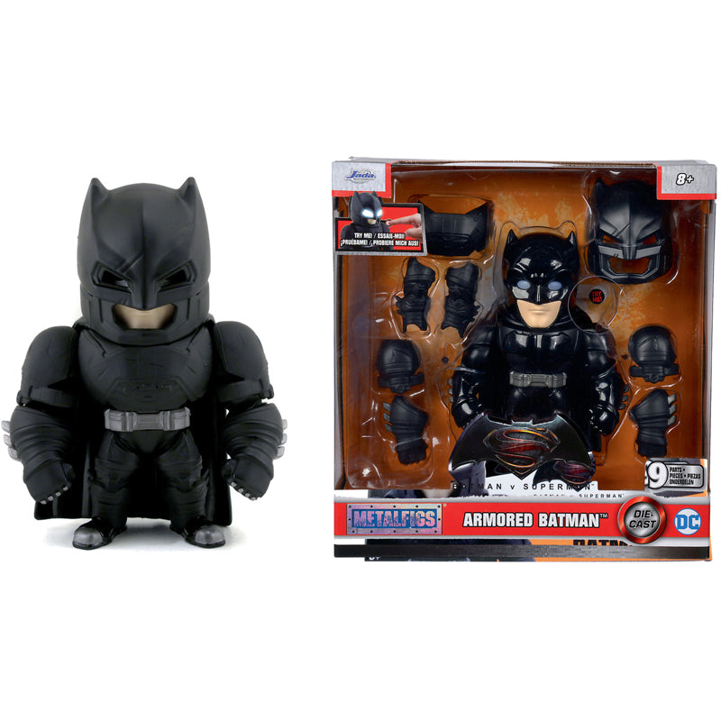 FIGURINE METAL 15CM BATMAN