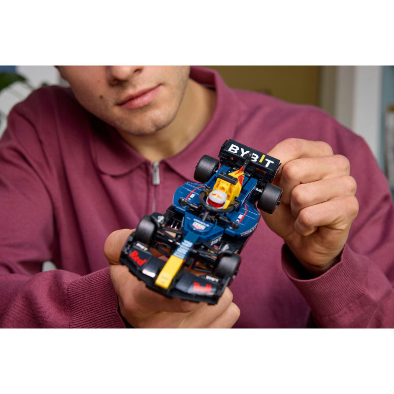 VEHICULE F1 ORACLE REDBULL SPEED CHAMPIONS